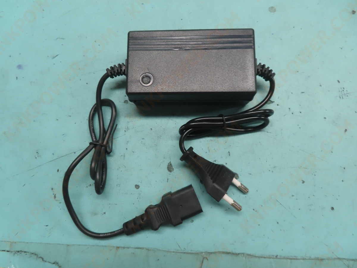 knkpower [24632] ADAPTOR CHARGER